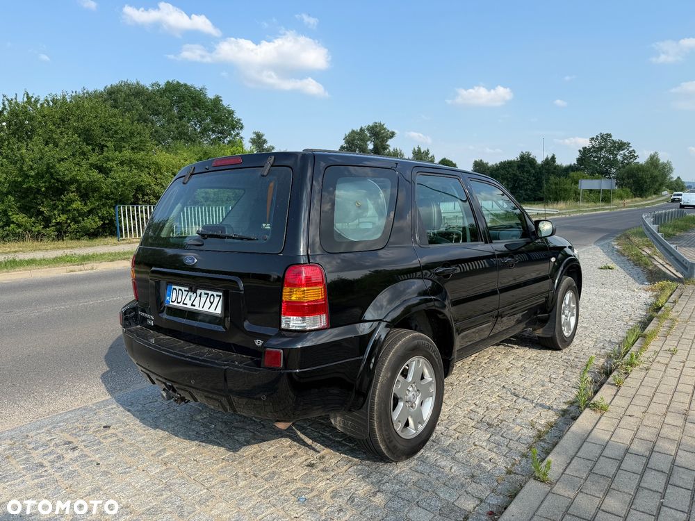 Ford Maverick 3.0 V6 Limited - 3