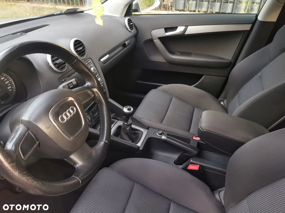 Audi A3 Sportback 2.0 TDI Ambition - 21
