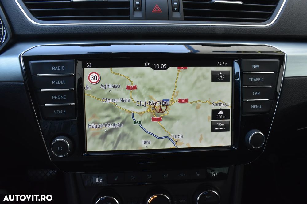 Skoda Superb 2.0 TDI DSG Style - 8