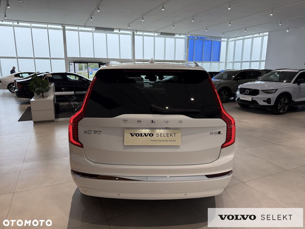 Volvo XC 90 - 7