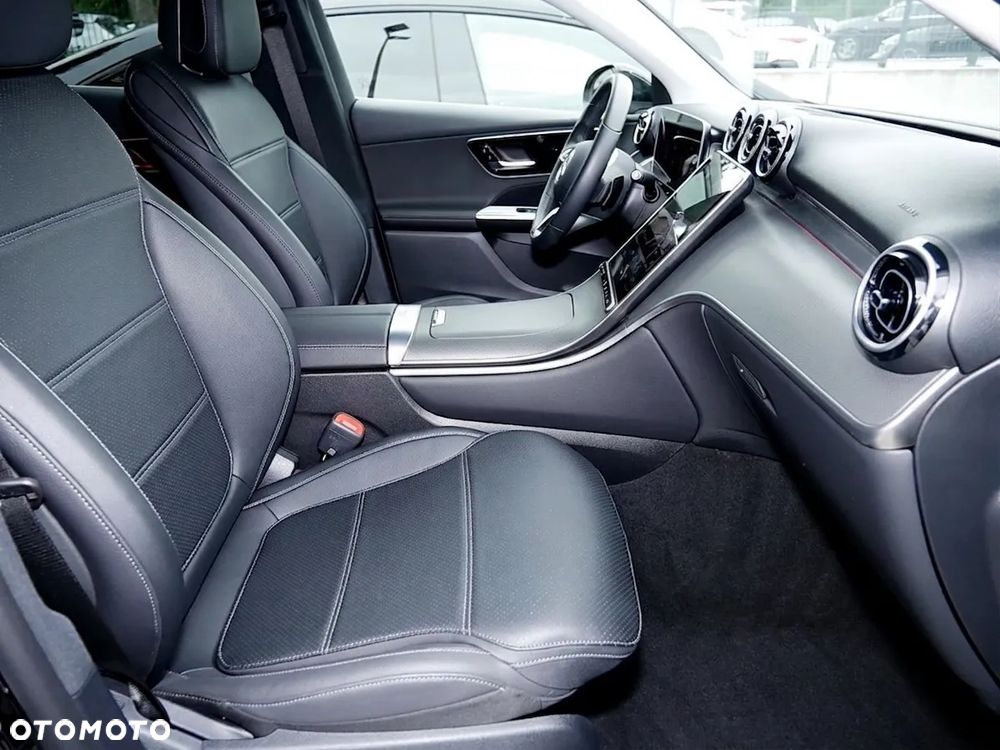 Mercedes-Benz GLC 220 d 4-Matic - 7