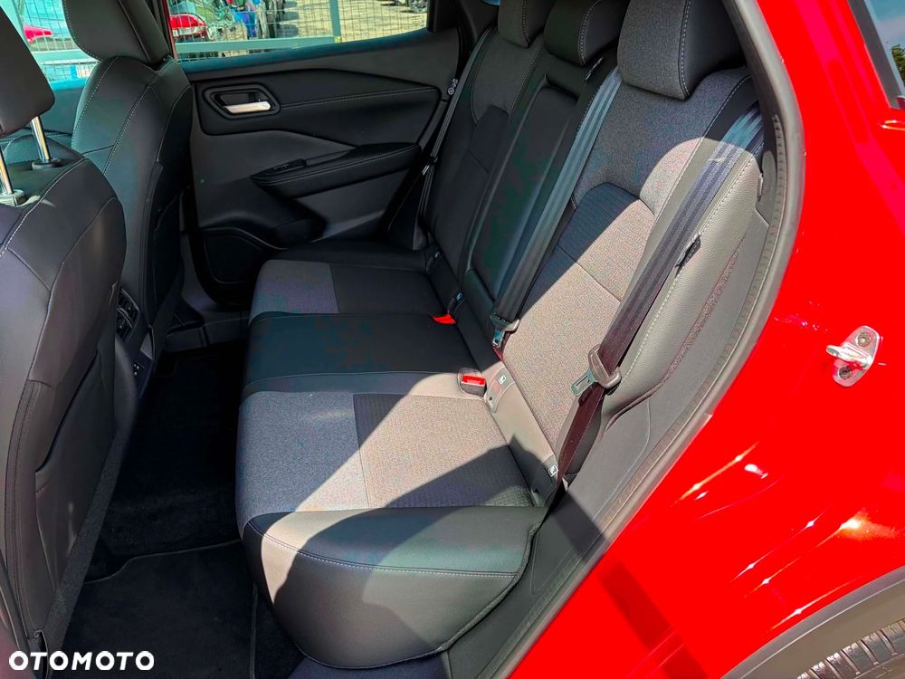 Nissan Qashqai 1.3 DIG-T MHEV N-Connecta - 20