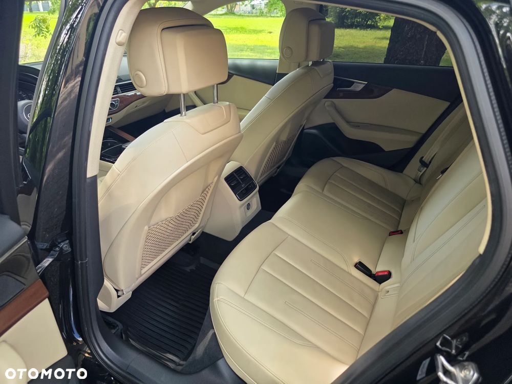 Audi A4 Limousine 40 TFSI S tronic S line - 12