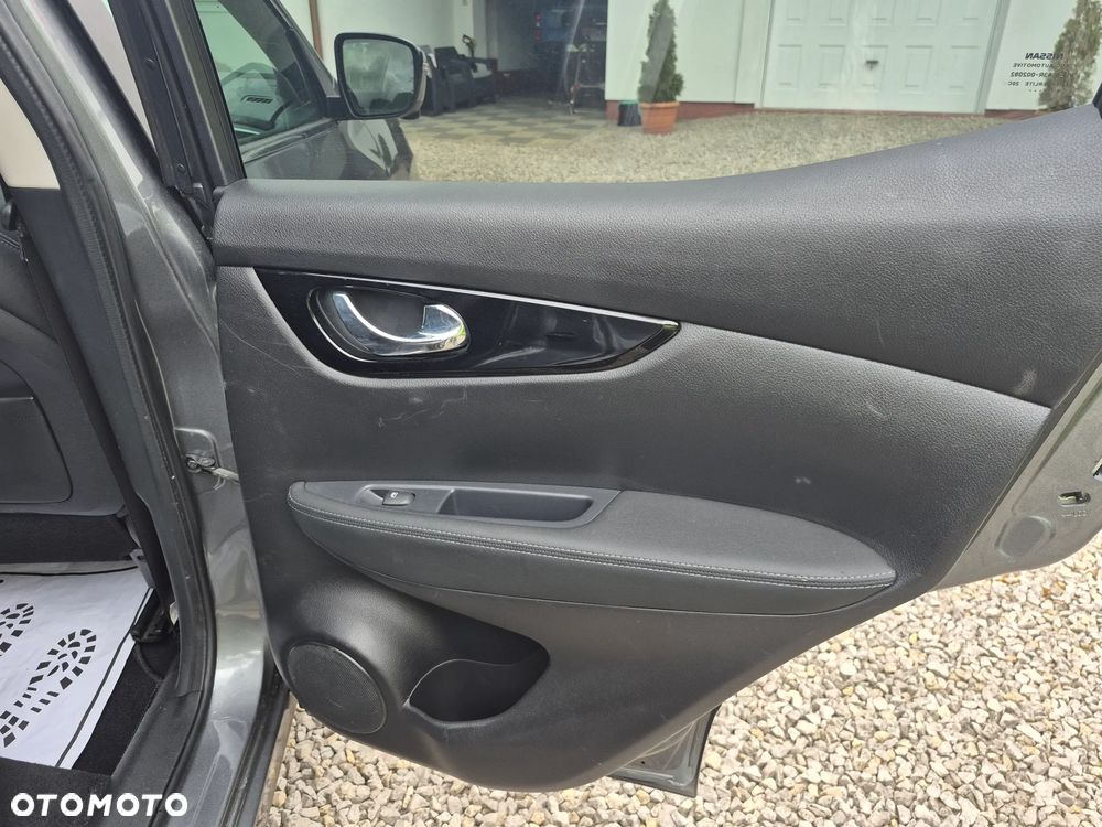 Nissan Qashqai 1.3 DIG-T ZAMA - 14