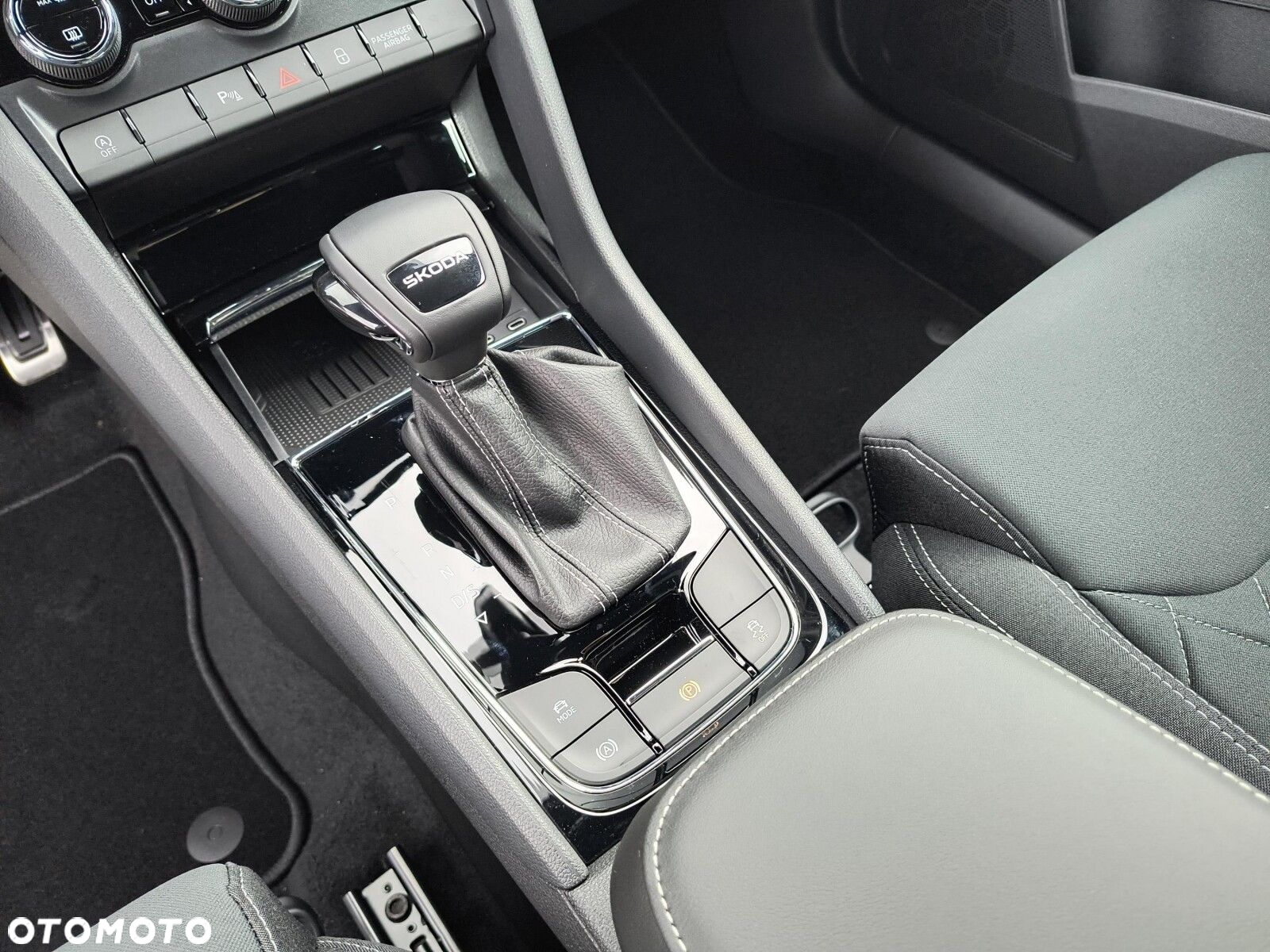 Skoda Karoq 1.5 TSI ACT Sportline DSG - 15