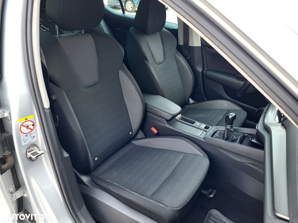 Skoda Octavia 1.5 TSI Ambition - 9