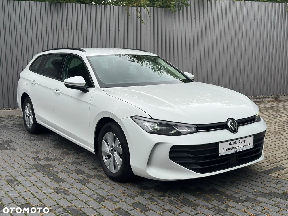 Volkswagen Passat 1.5 TSI ACT mHEV Trend DSG - 5