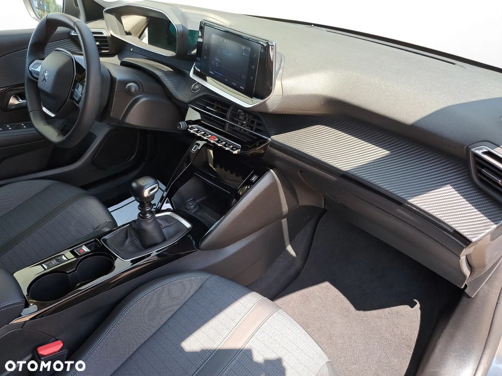 Peugeot 208 1.2 T Allure S&S - 13