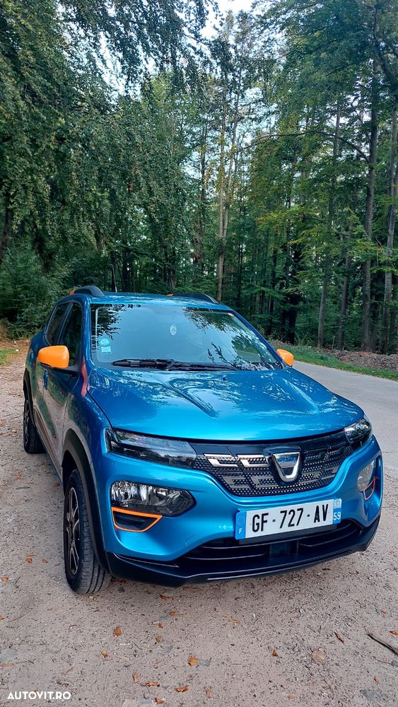 Dacia Spring Essential - 15
