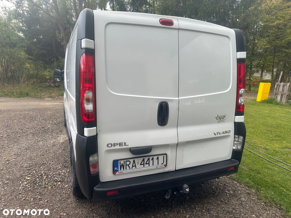 Opel Vivaro - 12
