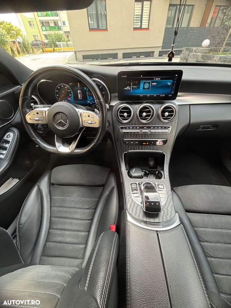 Mercedes-Benz C - 16