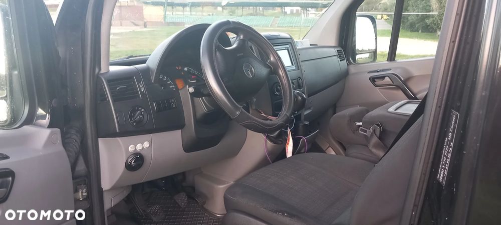 Mercedes-Benz Sprinter 906.235 - 4