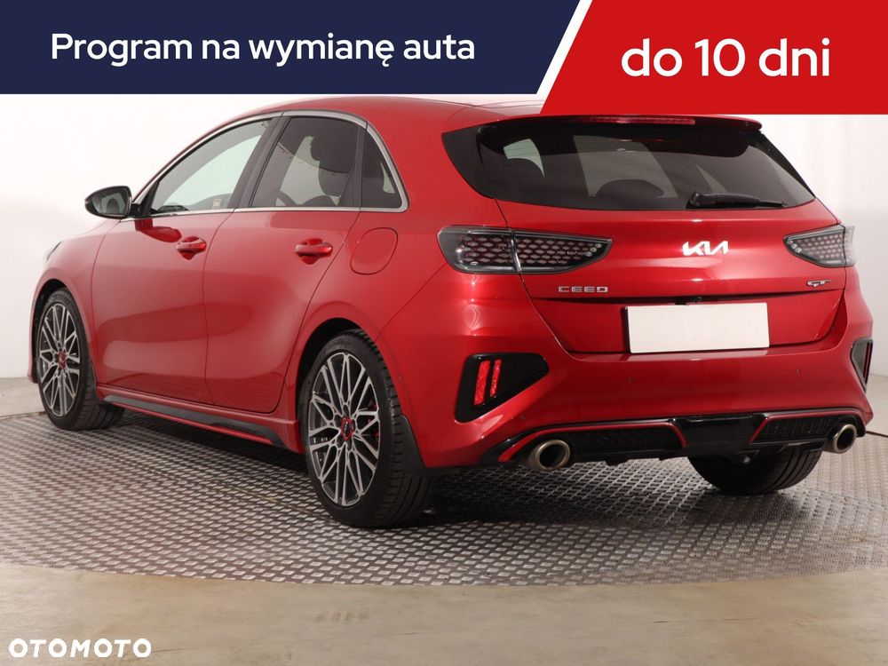 Kia Ceed - 6