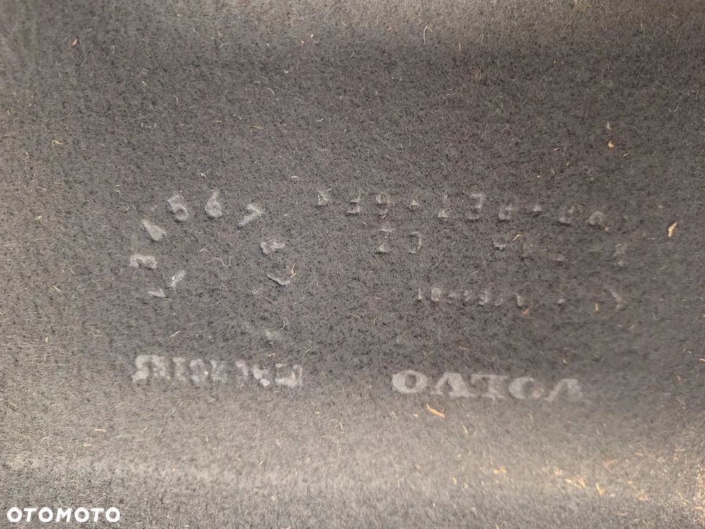 polka bagaznika volvo v40 II   2012-2019 orginal demontaz - 4