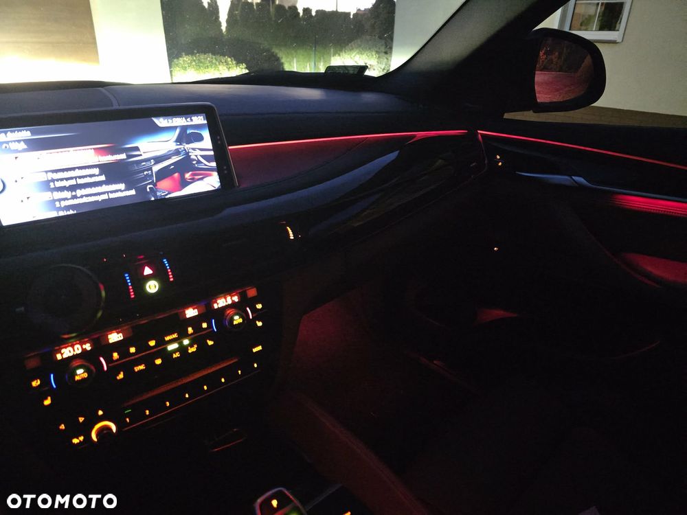 BMW X6 xDrive30d - 12