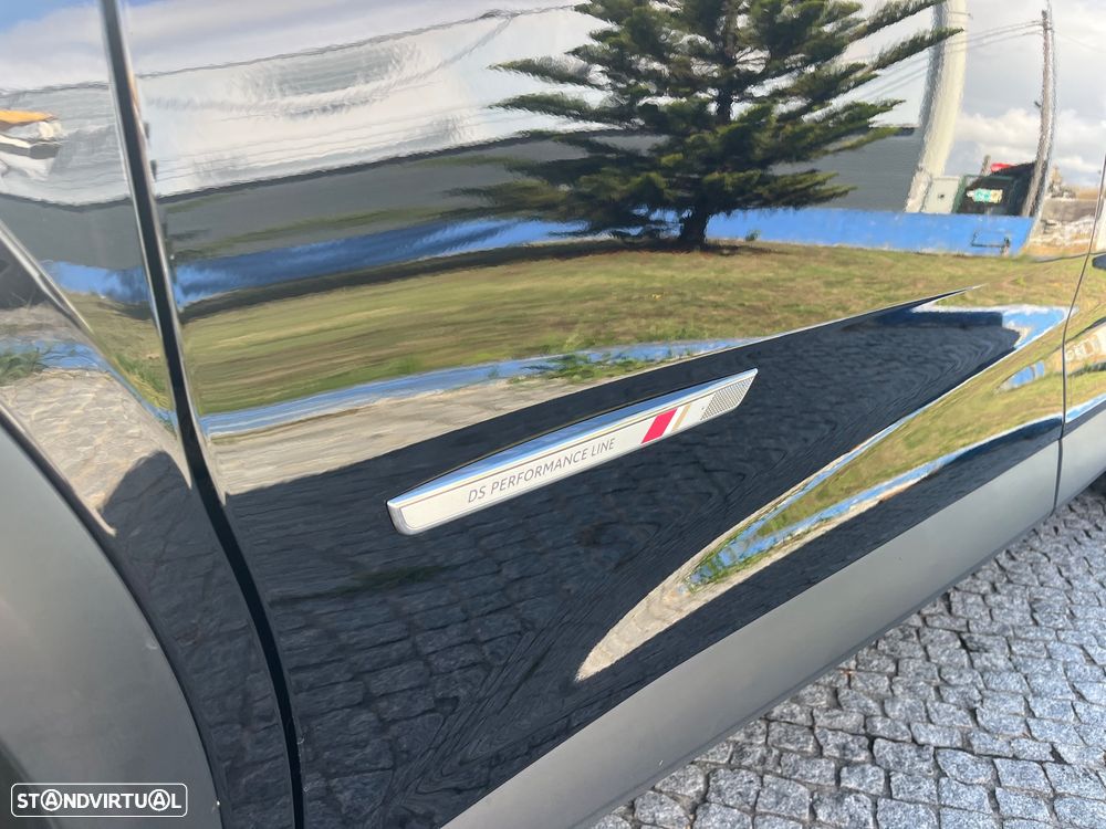 DS DS7 Crossback E-Tense Performance Line EAT8 - 24