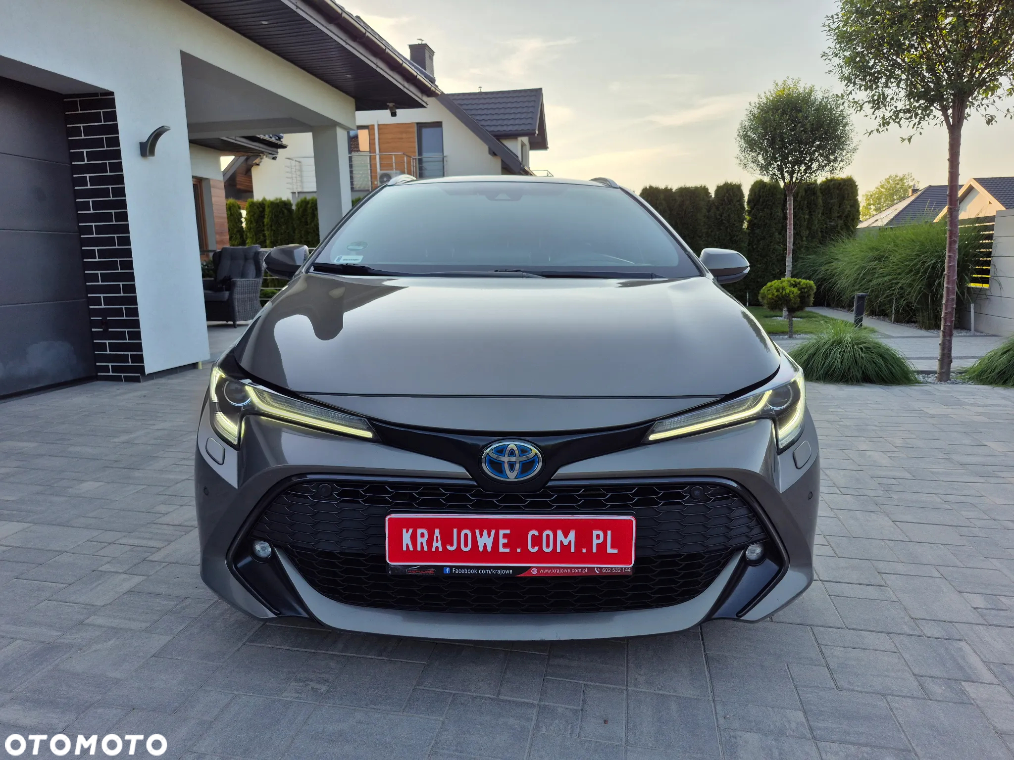 Toyota Corolla 2.0 Hybrid Comfort - 26