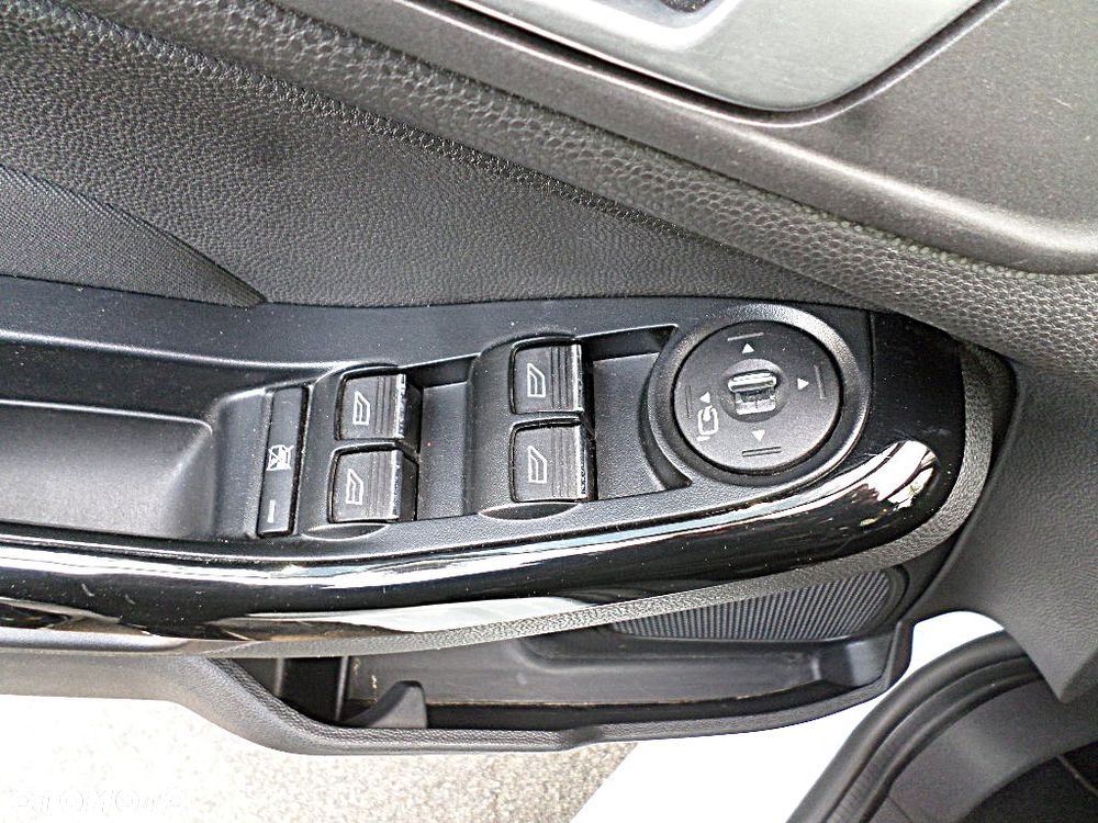 Ford Fiesta 1.25 Titanium EU5 - 16