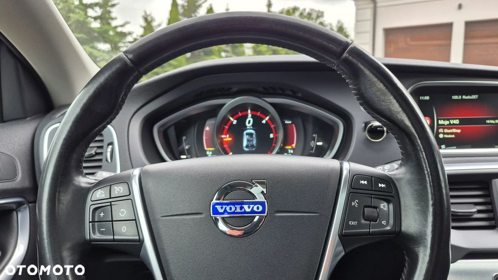 Volvo V40 D4 Ocean Race - 21