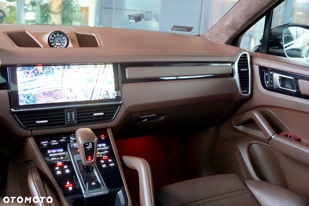 Porsche Cayenne GTS Tiptronic S - 29
