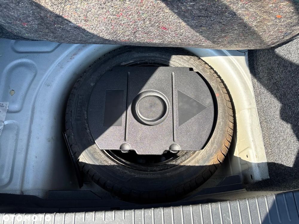 Seat Ibiza 1.2 12V Reference - 17