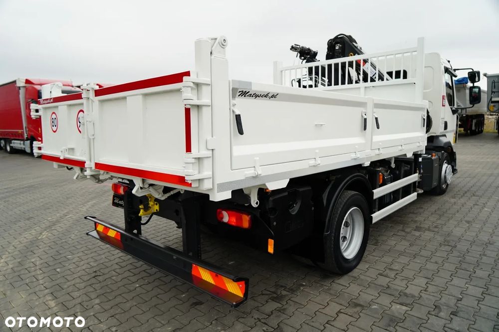 Renault D12  / WYWROTKA 3 STRONNA / HYDROBURTA / HDS HIAB 077 BS2  / ROTATOR / PILOT / EURO 6 - 19