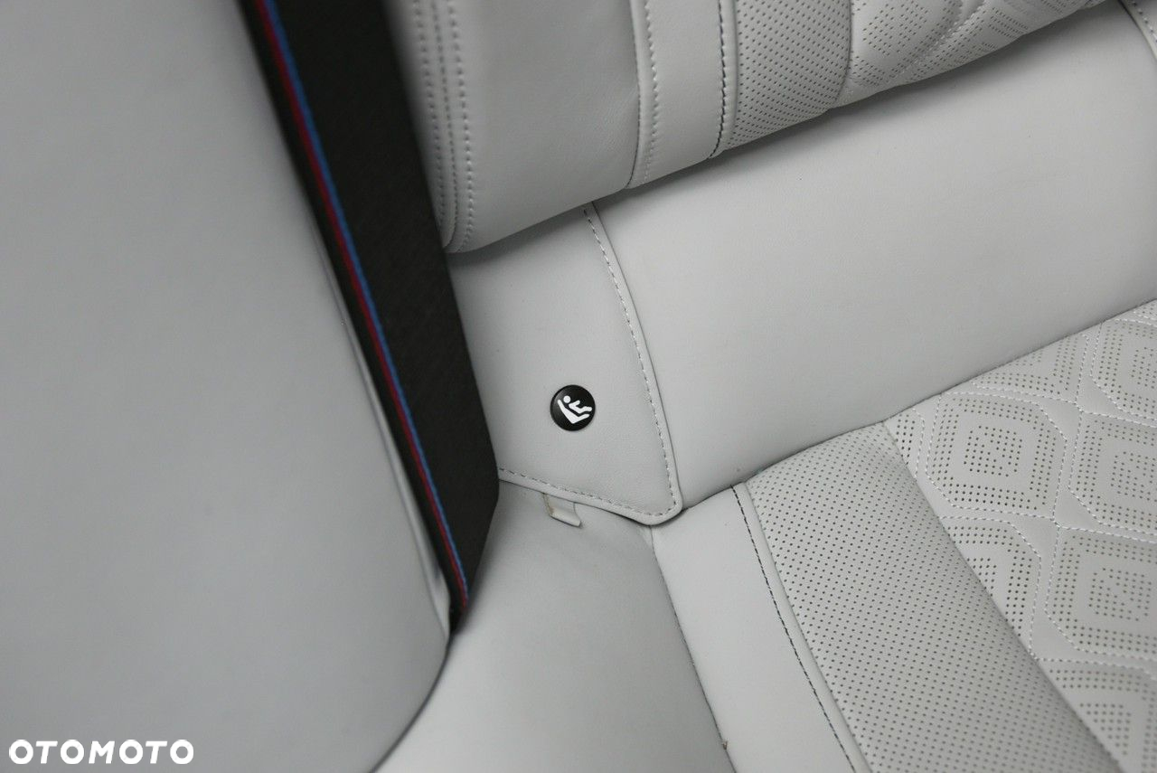 BMW M8 - 35