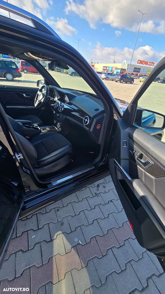 Mercedes-Benz GLK 220 CDI DPF 4Matic BlueEFFICIENCY 7G-TRONIC - 2