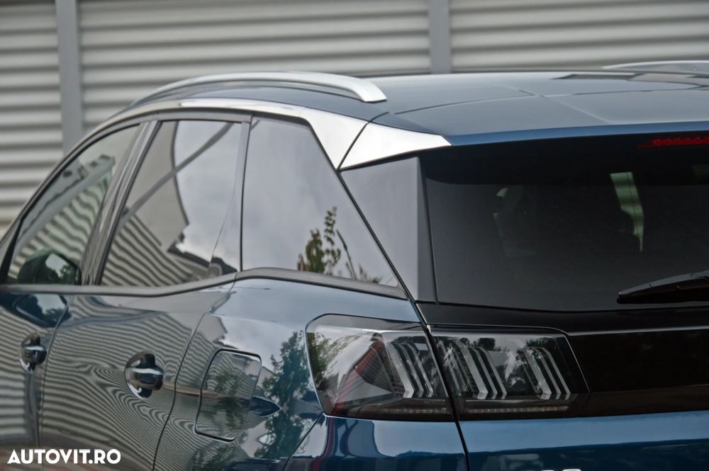 Peugeot 3008 225 e-EAT8 Allure - 24