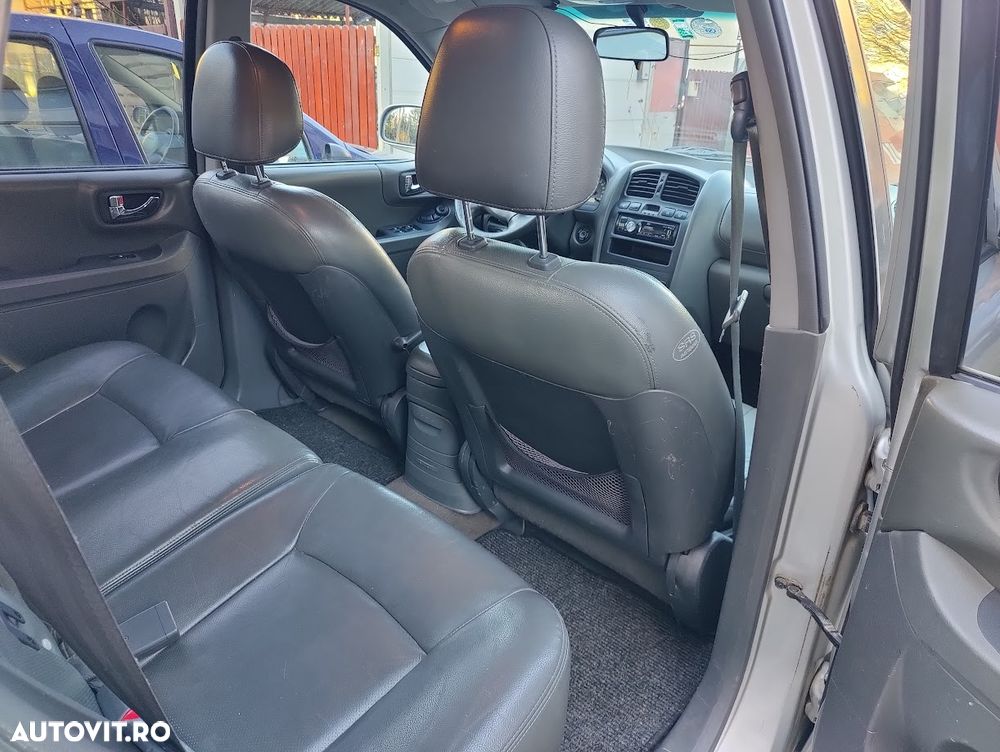 Hyundai Santa Fe - 10