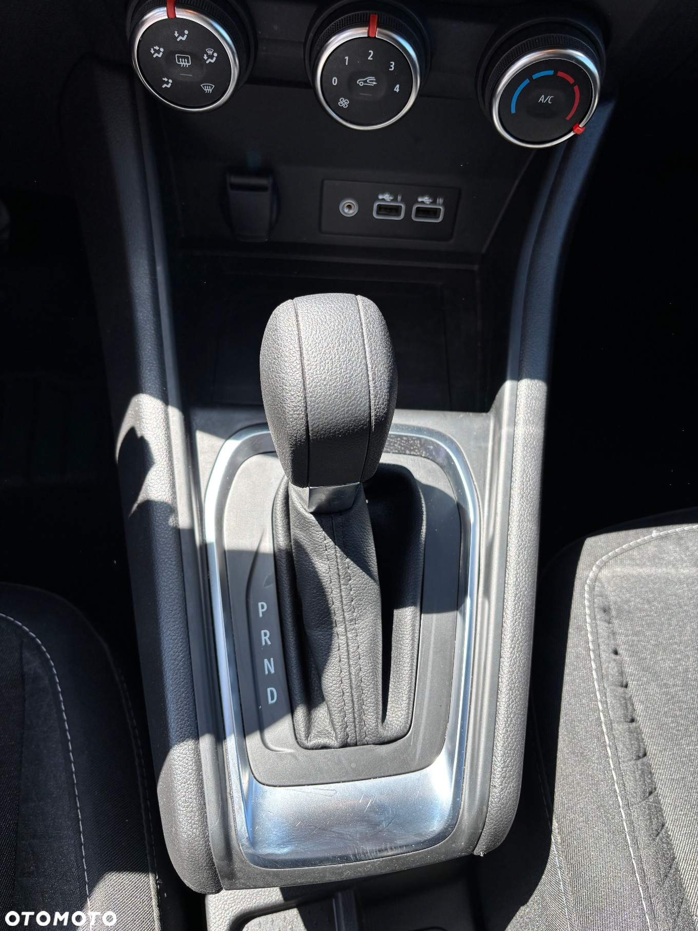 Renault Captur - 20