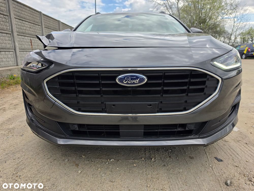 Ford Focus SW 1.0 EcoBoost S&S COOL&CONNECT - 22
