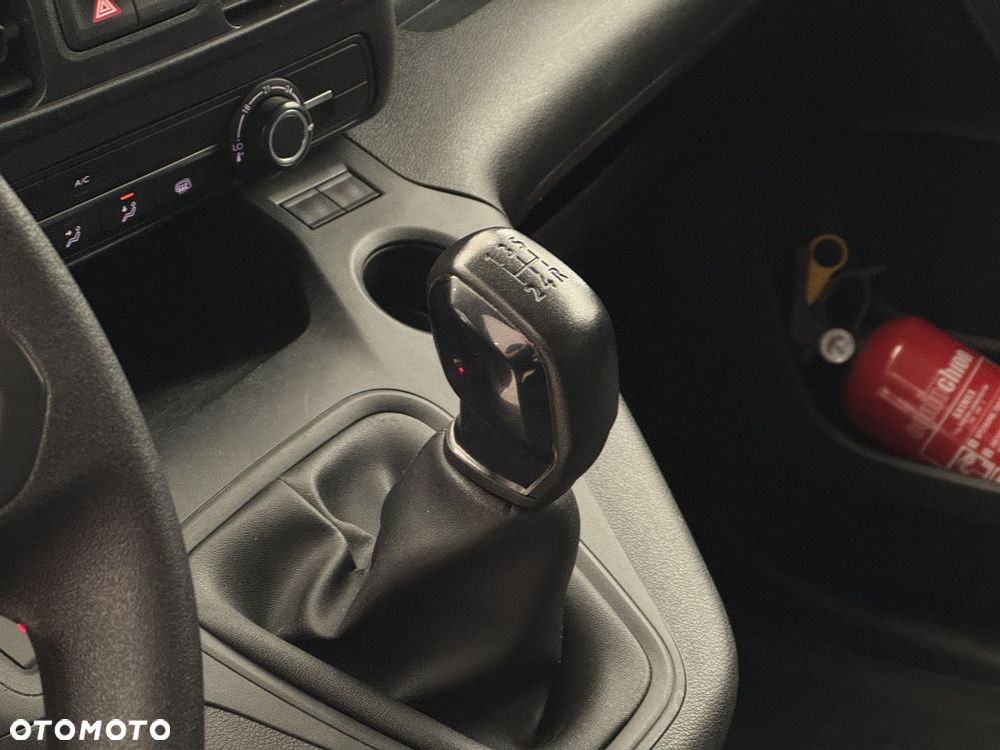 Peugeot Partner - 9