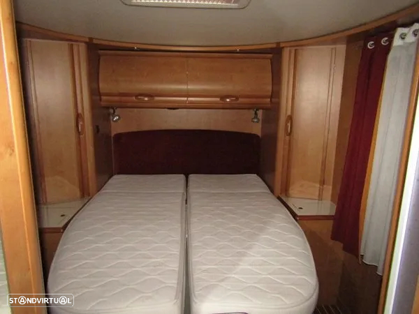 Rapido Serie 70 Cama Central Excelente estado geral - 12