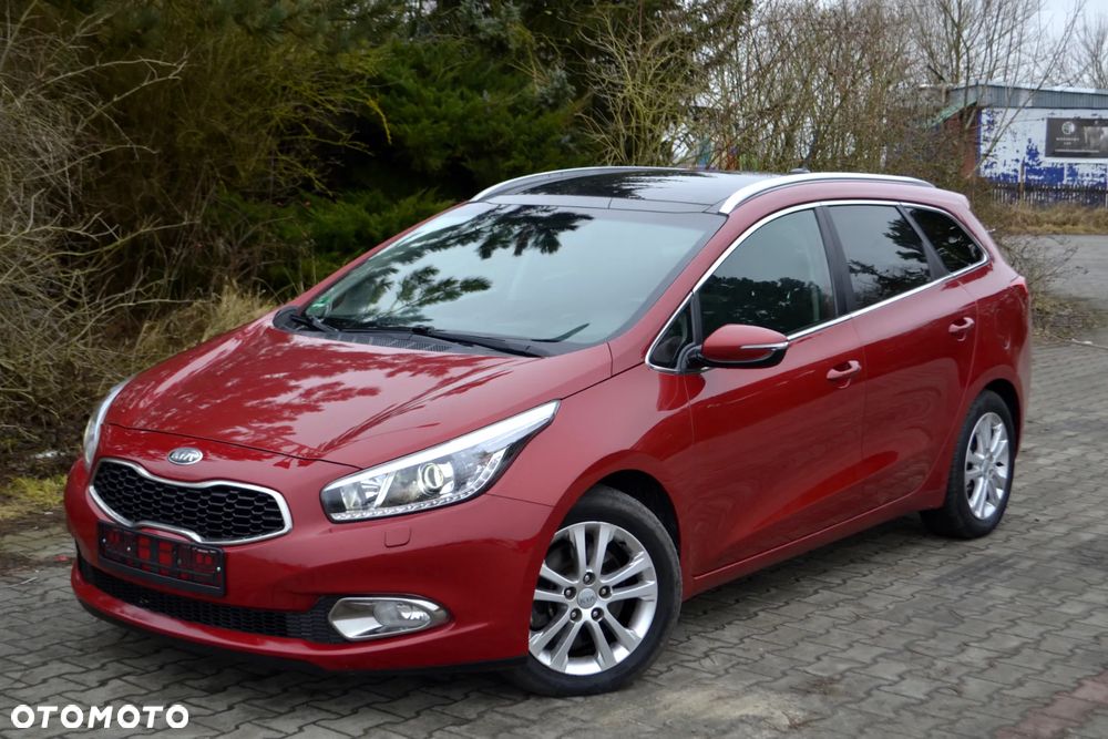 Kia Ceed 1.6 GDI L DCT - 1