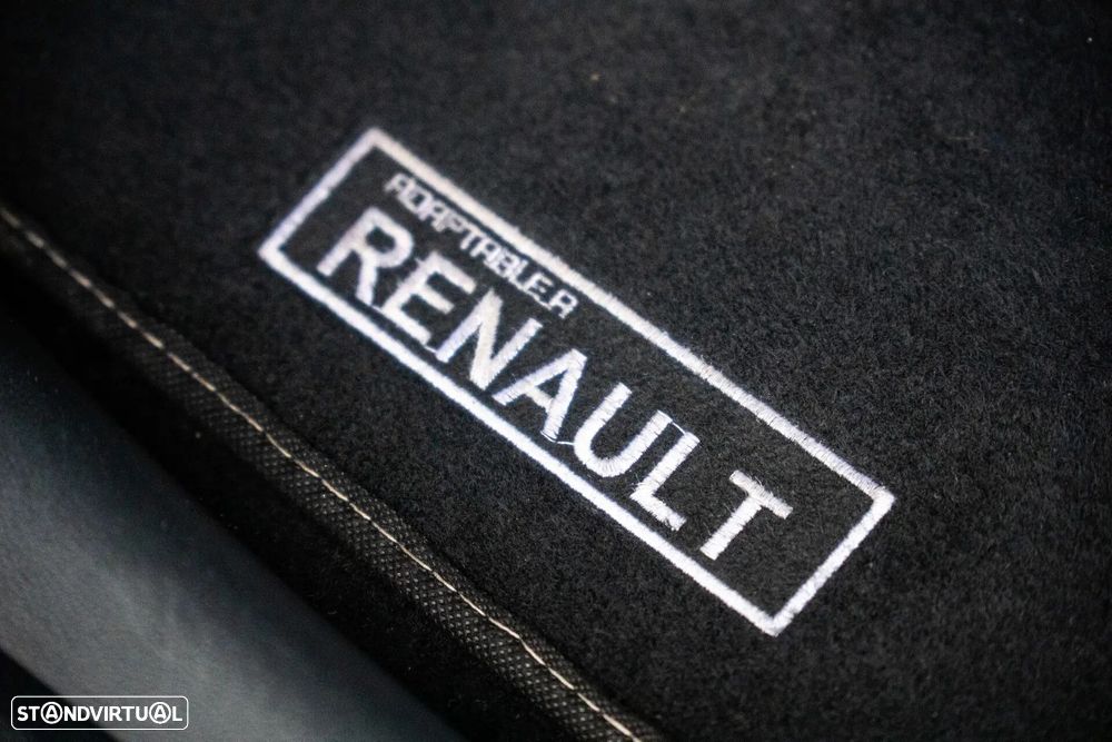 Renault Clio 1.5 dCi Limited EDition - 18