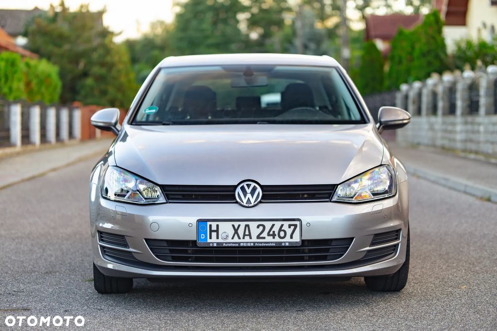 Volkswagen Golf 1.2 TSI BMT Trendline - 4