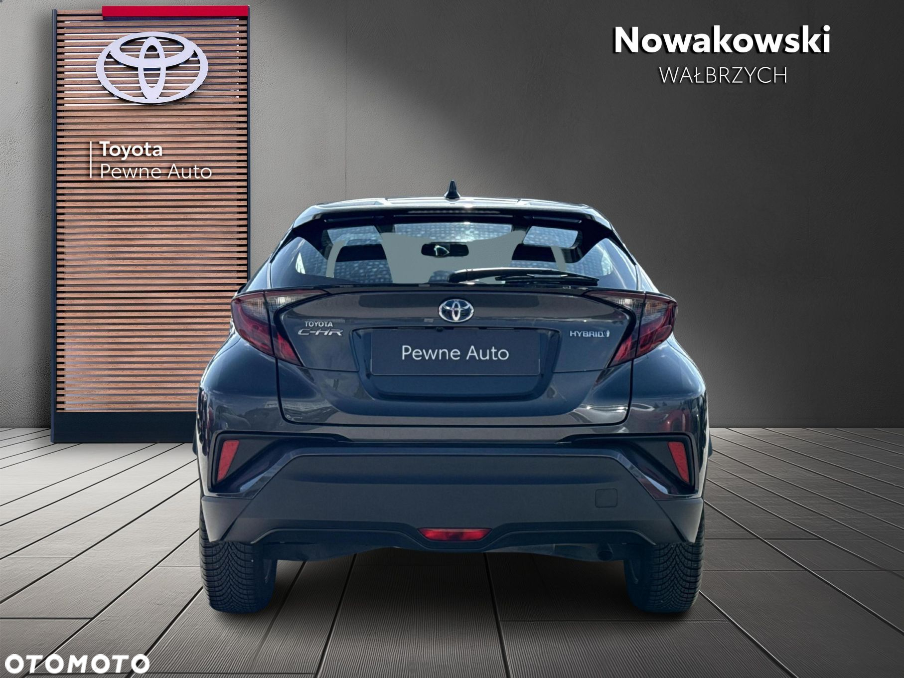 Toyota C-HR - 8