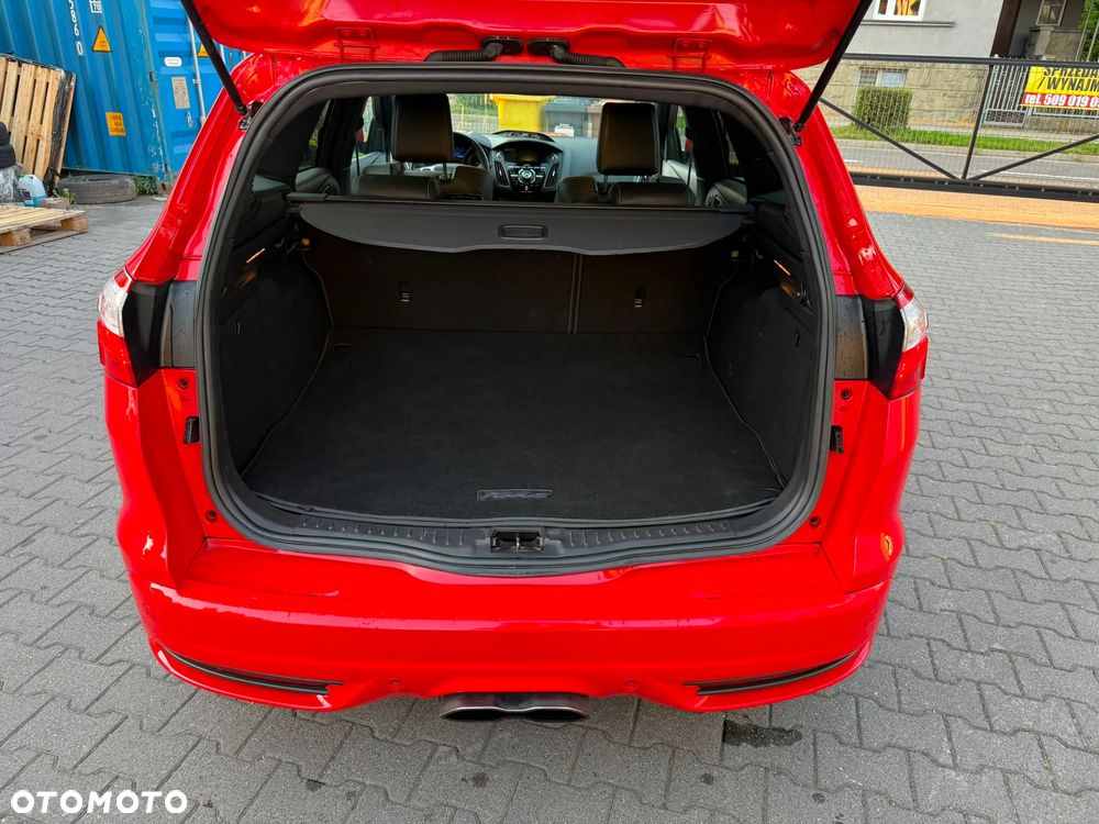 Ford Focus 2.0 EcoBoost ST mit Leder-Exclusiv-Paket - 13