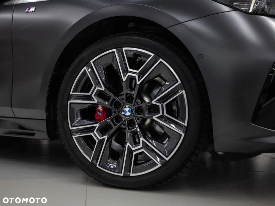 BMW Seria 5 540d xDrive mHEV M Sport - 14
