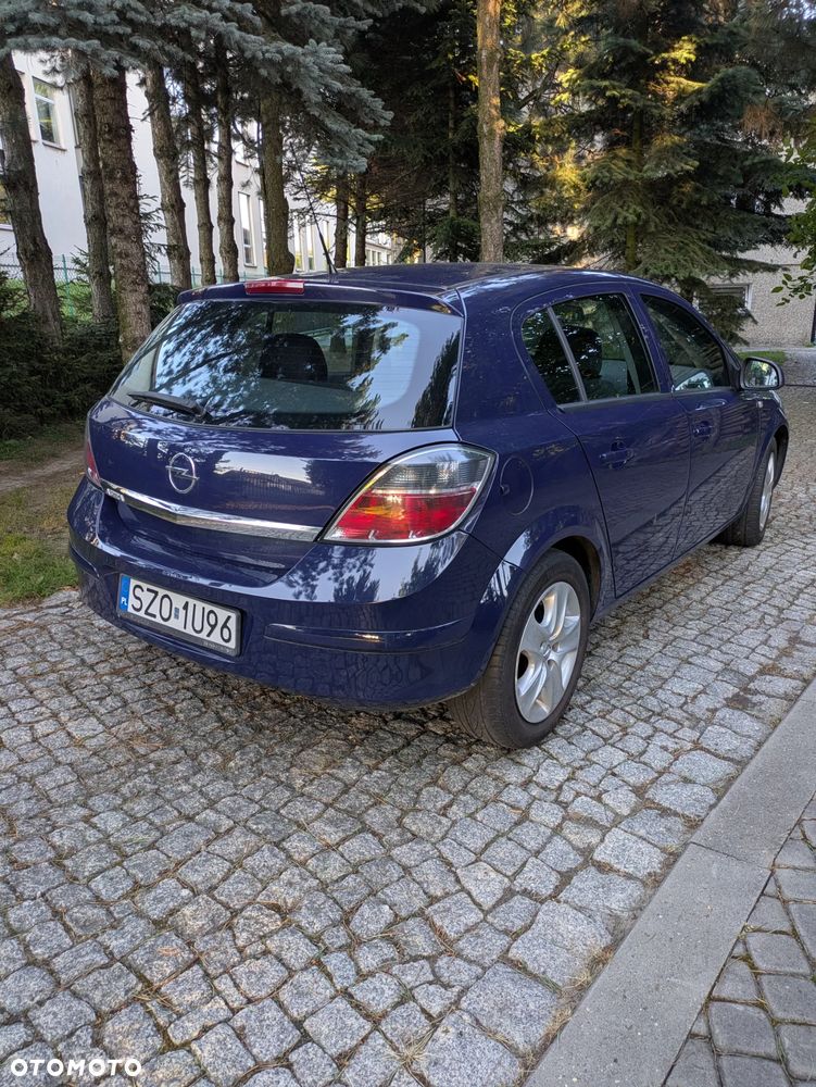 Opel Astra 1.6 - 4