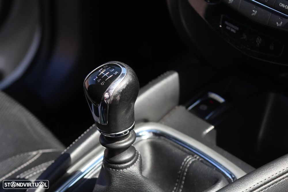 Nissan Qashqai 1.5 dCi Tekna Premium - 21