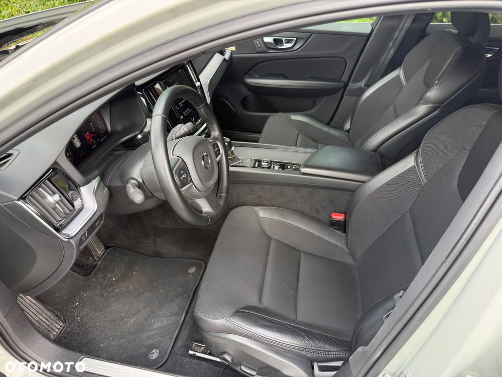 Volvo V60 D3 Geartronic Momentum - 14
