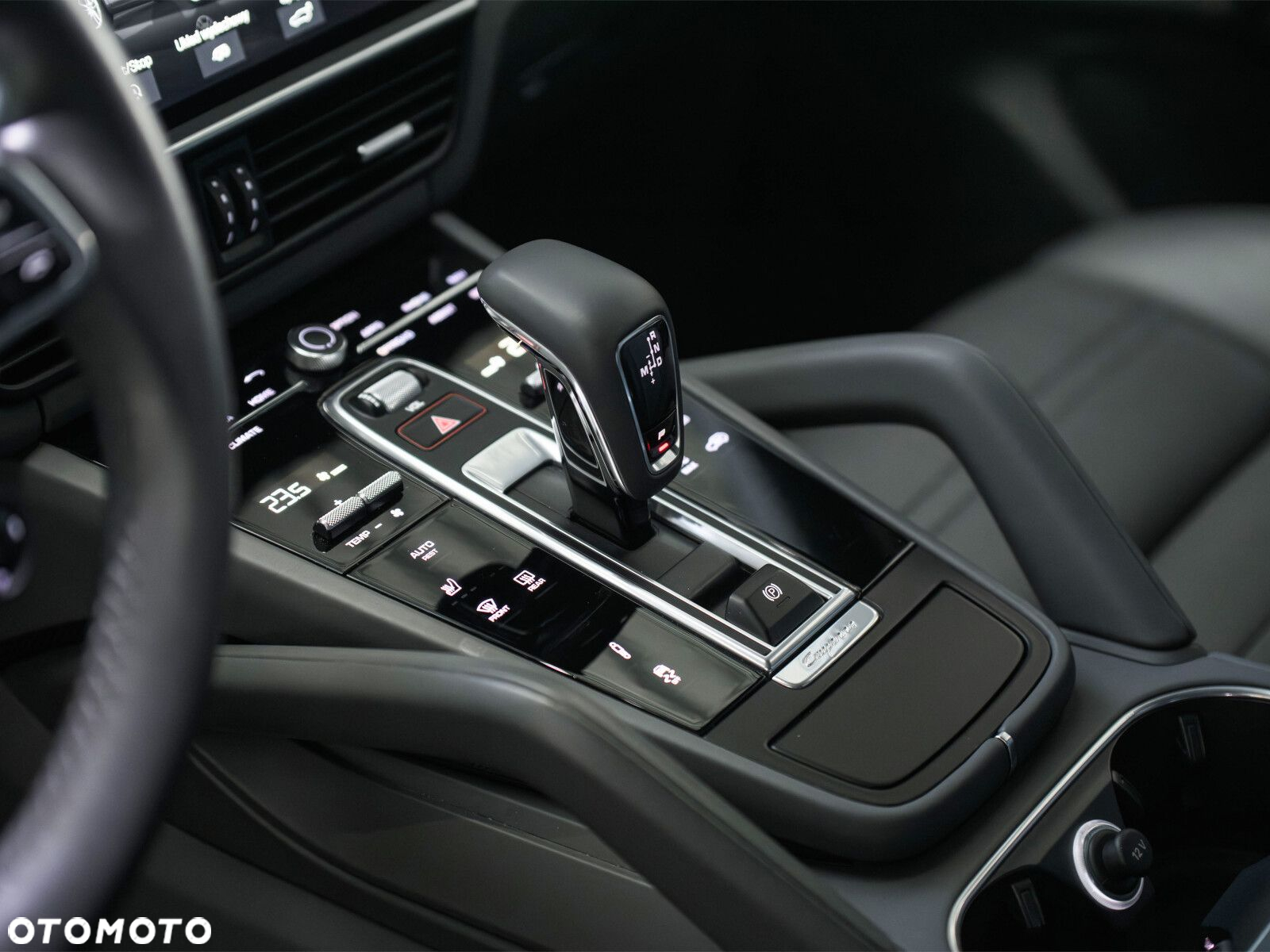 Porsche Cayenne Coupe - 9