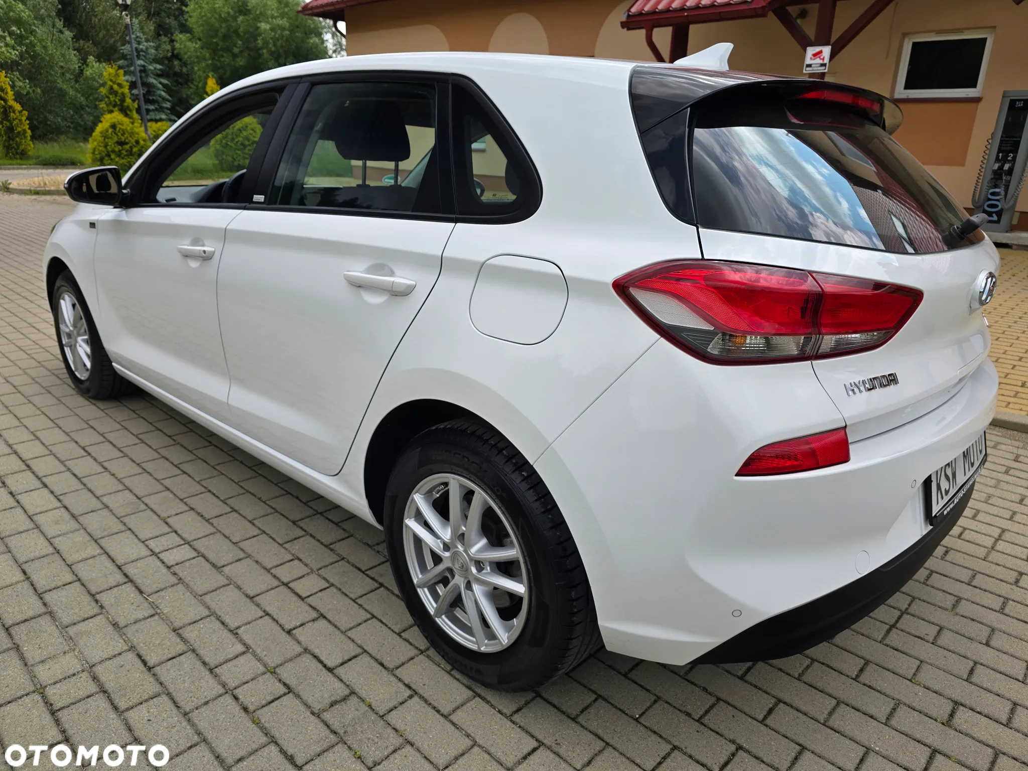 Hyundai i30 1.4 Passion - 8
