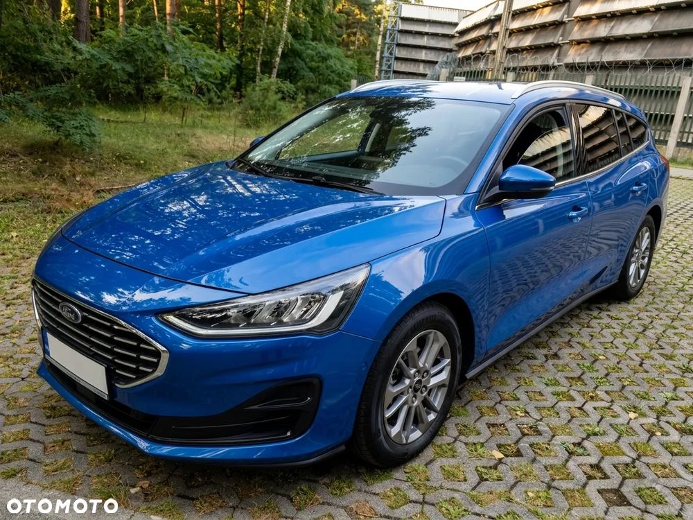 Ford Focus 1.0 EcoBoost mHEV Titanium X - 2