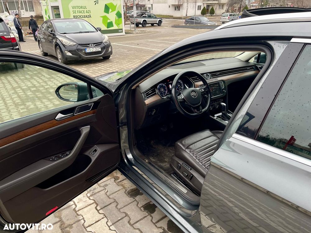 Volkswagen Passat 2.0 TDI SCR 4Motion DSG Highline - 5