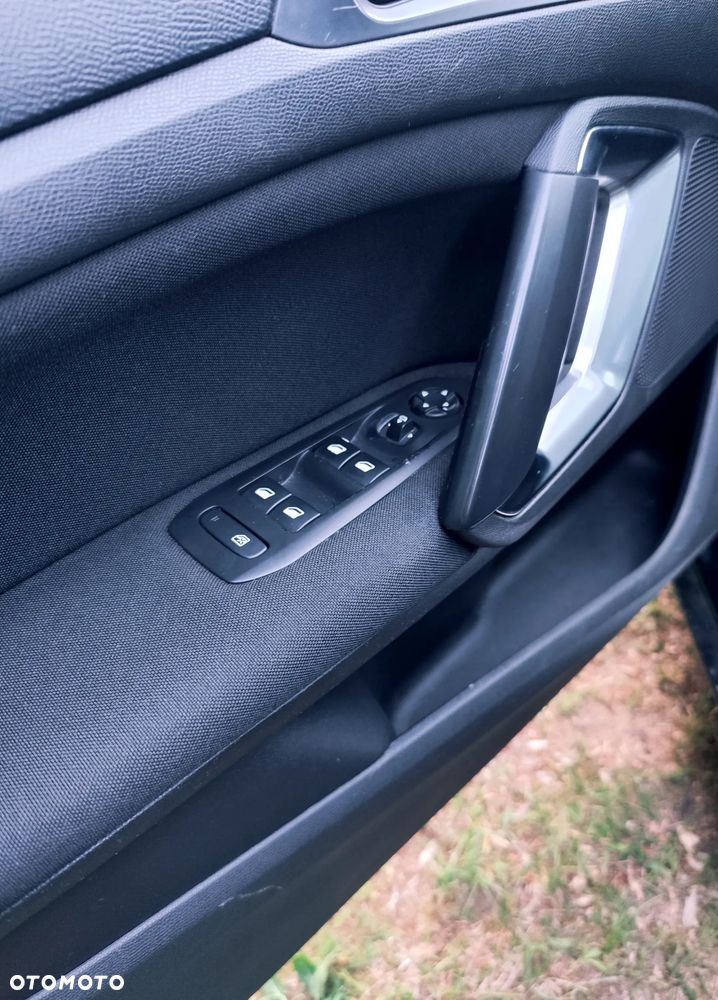 Peugeot 308 - 12