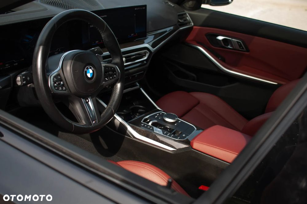 BMW Seria 3 330i M Sport sport - 8