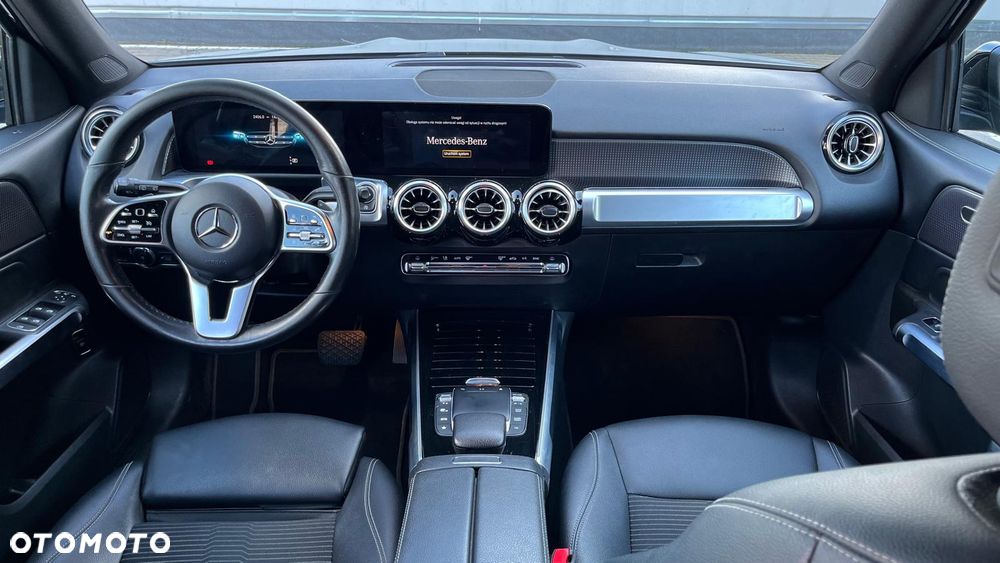 Mercedes-Benz GLB 200 Progressive 7G-DCT - 30